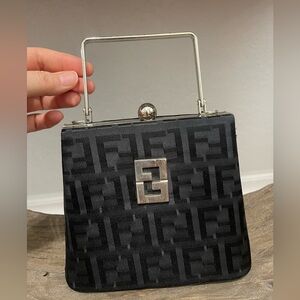 Women black and silver clutch bag  so beautiful in excellent condition